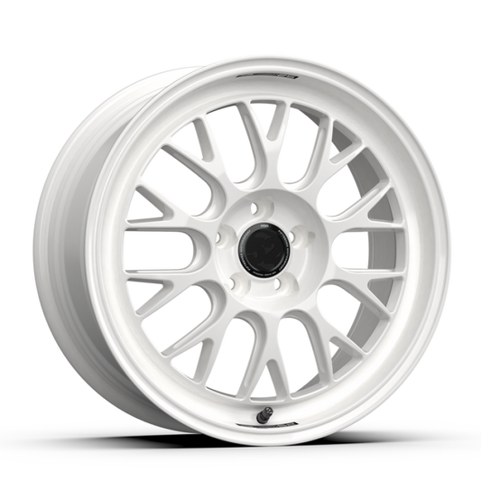 fifteen52 Holeshot RSR 18x8.5 5x108 42mm ET 63.4mm Center Bore Rally White