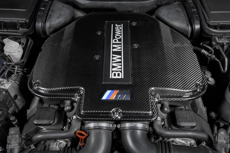 Eventuri BMW E39 M5 / E52 Z8 (S62) Black Carbon Plenum Lid - No Emblem