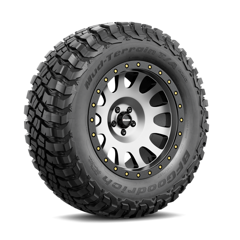 BFGoodrich Mud-Terrain T/A KM3 LT245/75R16 120/116Q